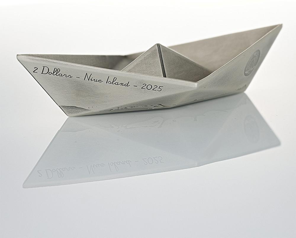 Niue - Paper Boat - Folded Dreams