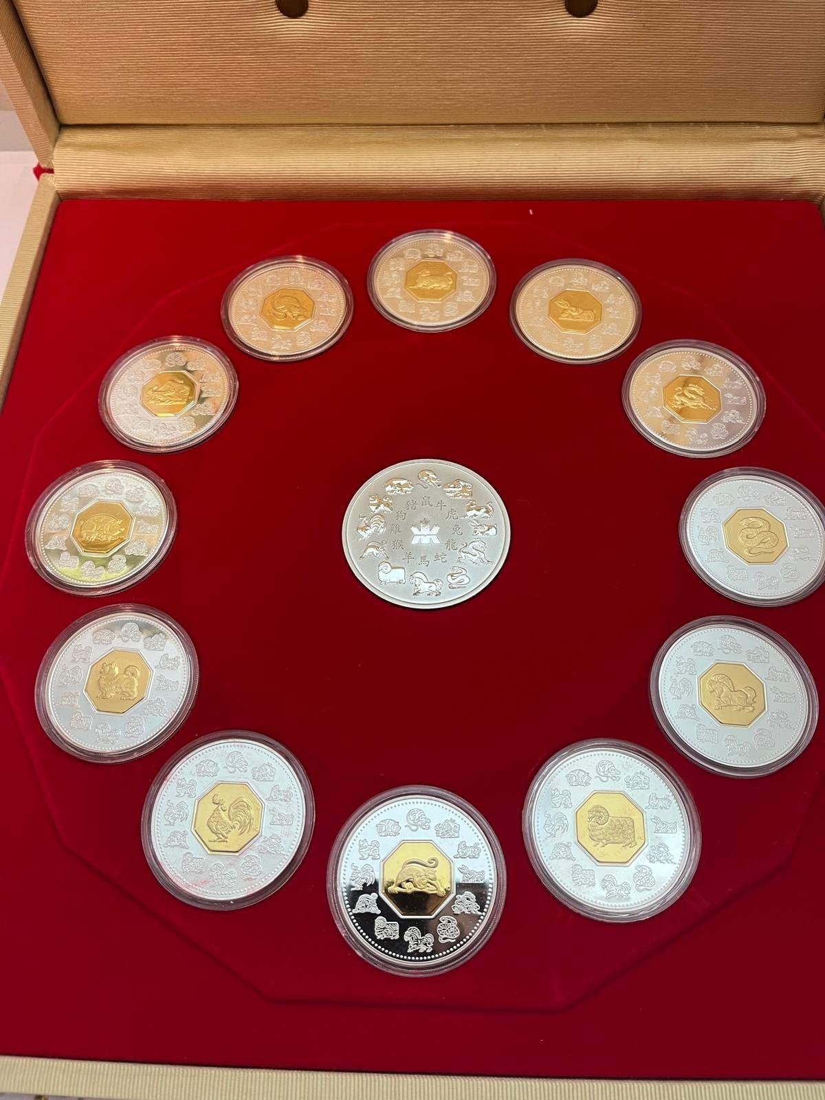 Canada - 13 x 1 oz - Lunar Series - 13 oz