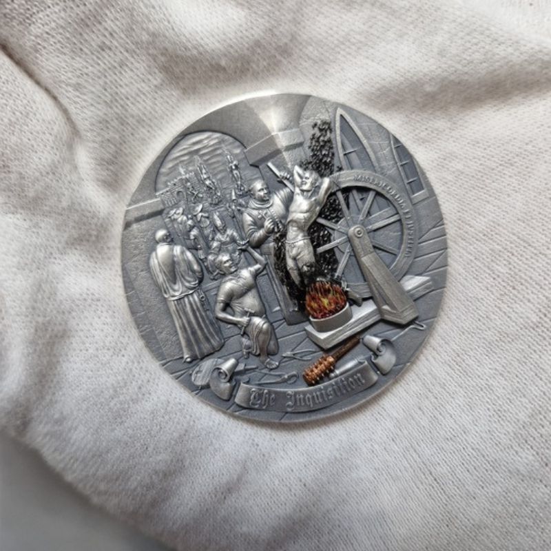 Niue - Inquisition / Human Mistakes - 2 oz