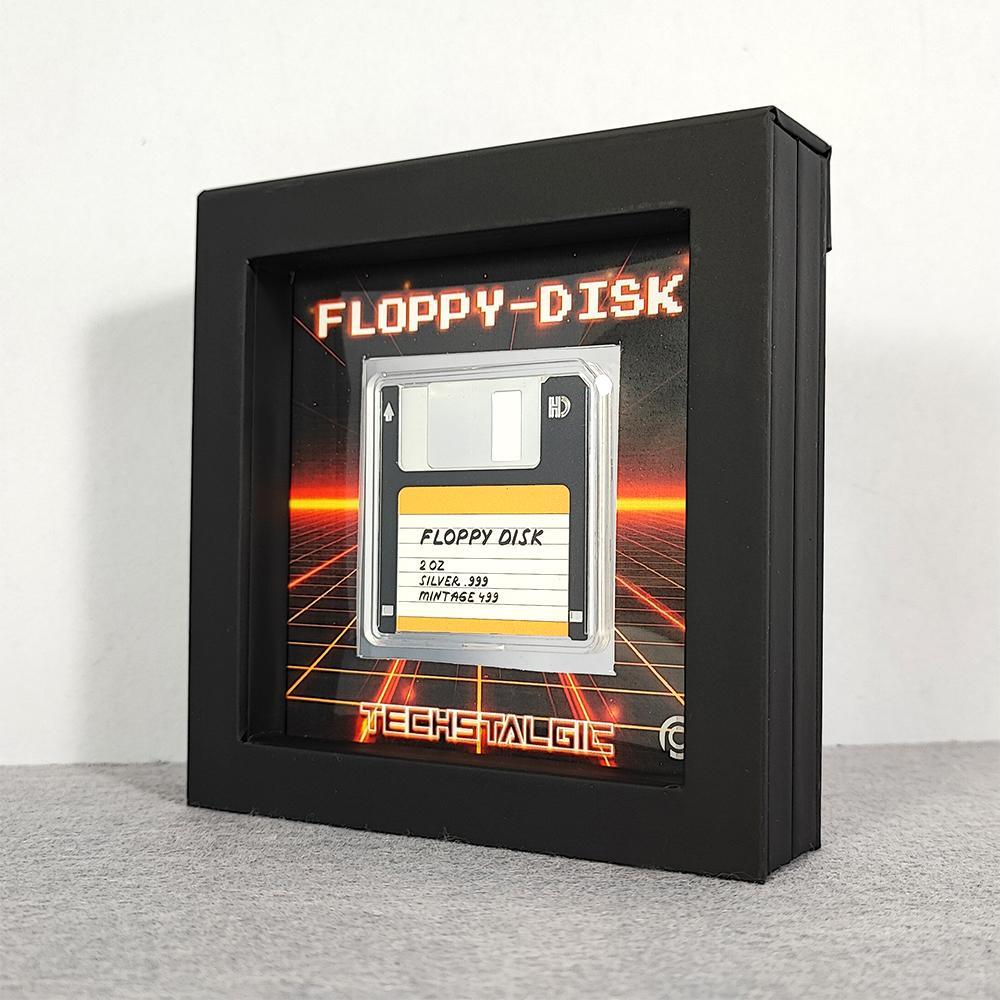 Niue - Floppy Disk Colored - TechStalgic