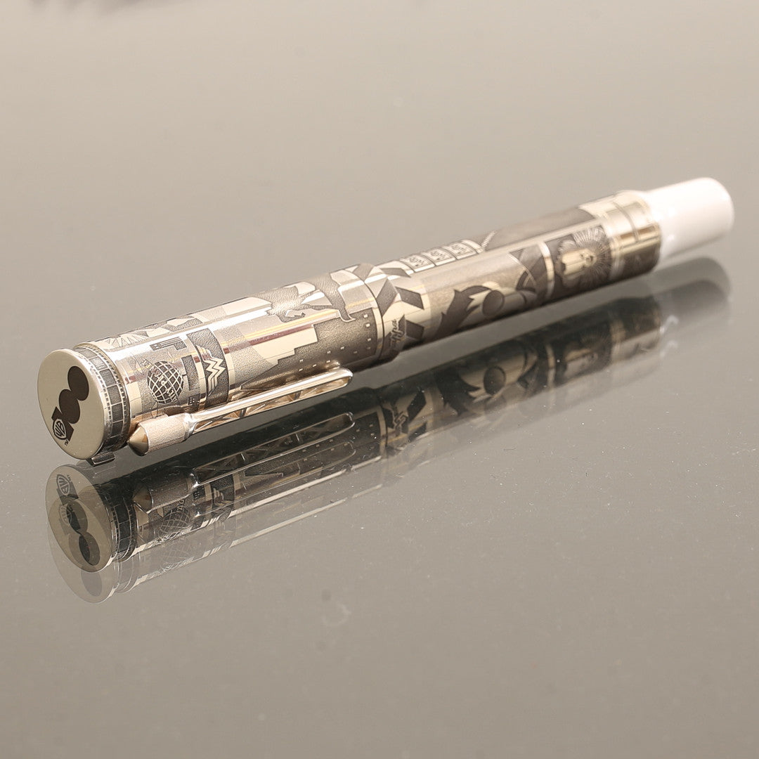 Montegrappa, "Warner Bros", limited 219/230.