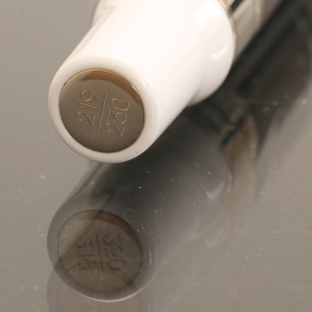 Montegrappa, "Warner Bros", limited 219/230.