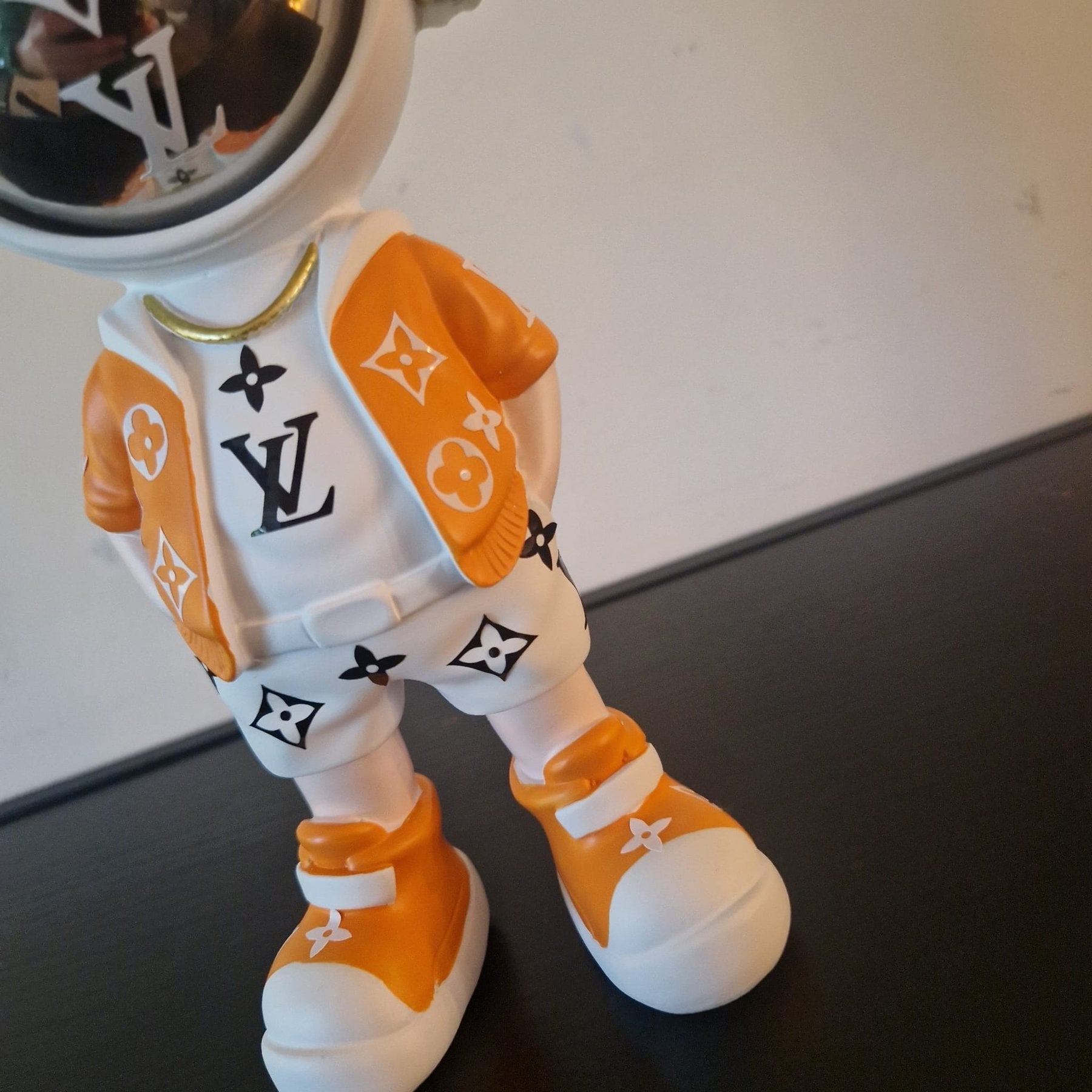 Louis Vuitton Lost in Space - Francis