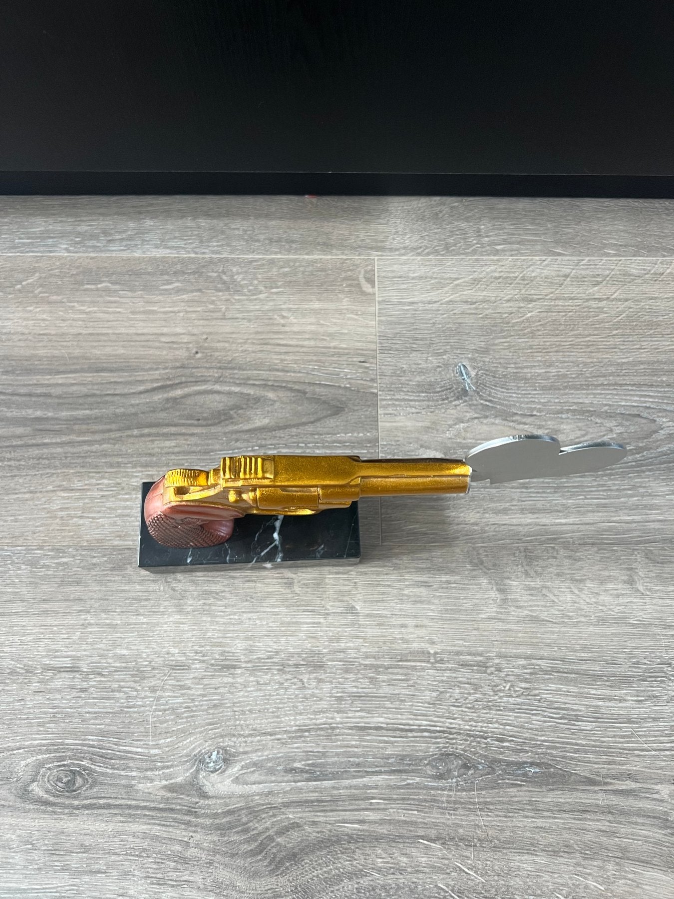 The Golden Love Gun - Van Apple