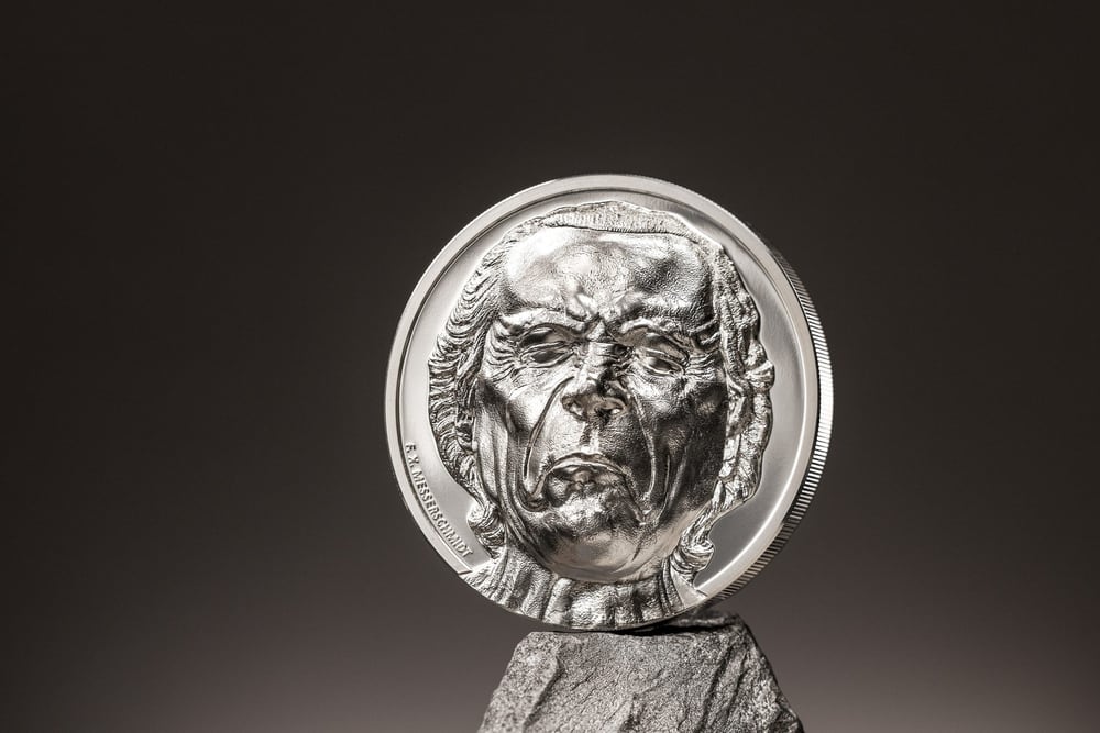 Cook Islands - Striking Heads - The Vexed Man