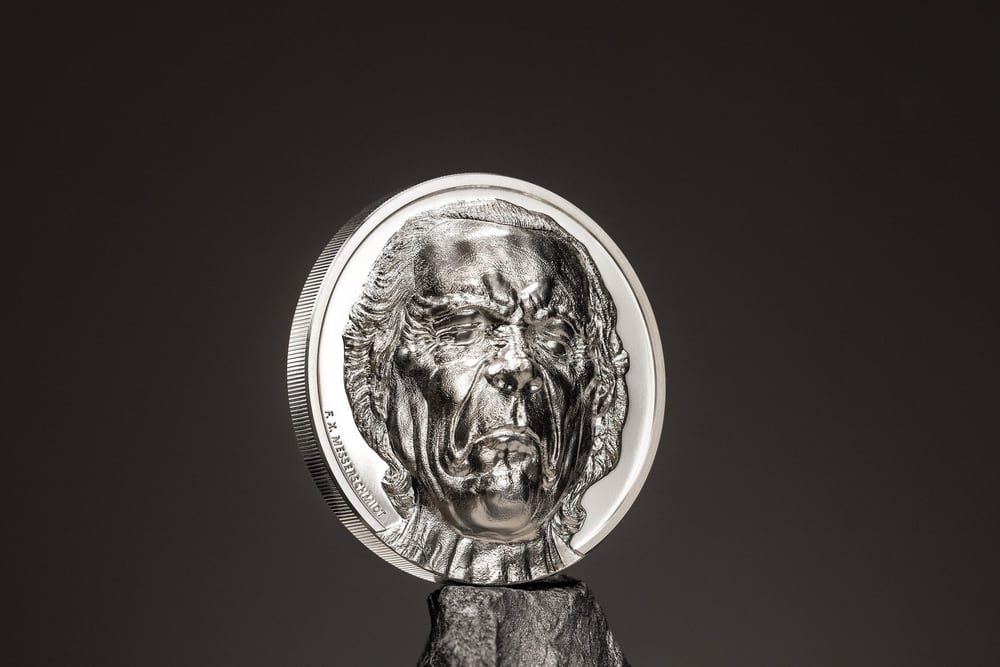 Cook Islands - Striking Heads - The Vexed Man