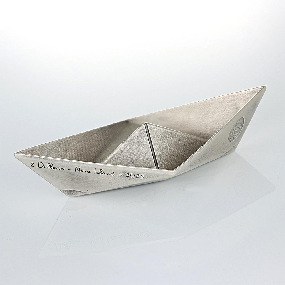 Niue - Paper Boat - Folded Dreams