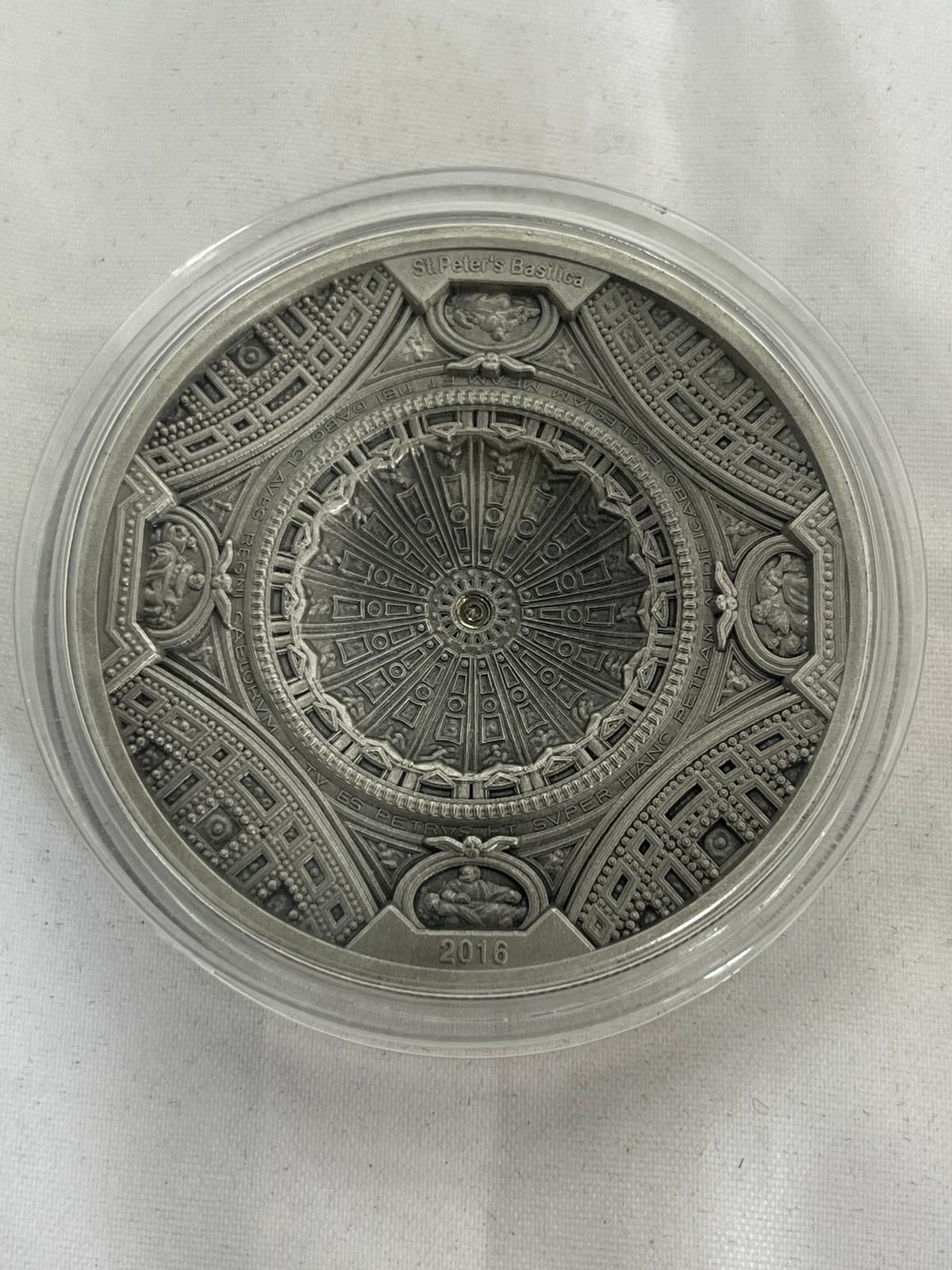 ST. Peter's Basilica 100 g