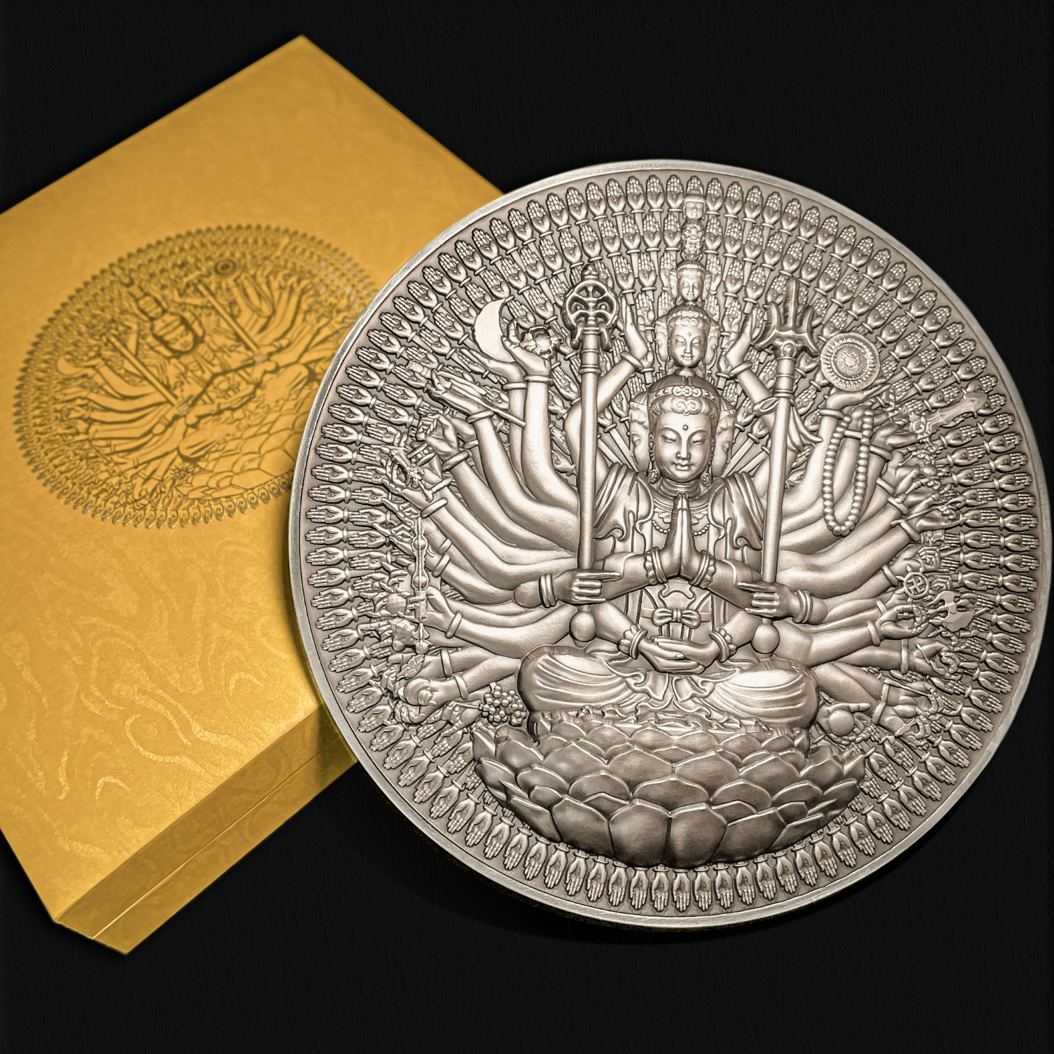 Chad - Thousand-armed Thousand-eyed Guan Yin Bodhisattva Tri-metal - 2 oz , 480 gr copper & 835 gr zinc