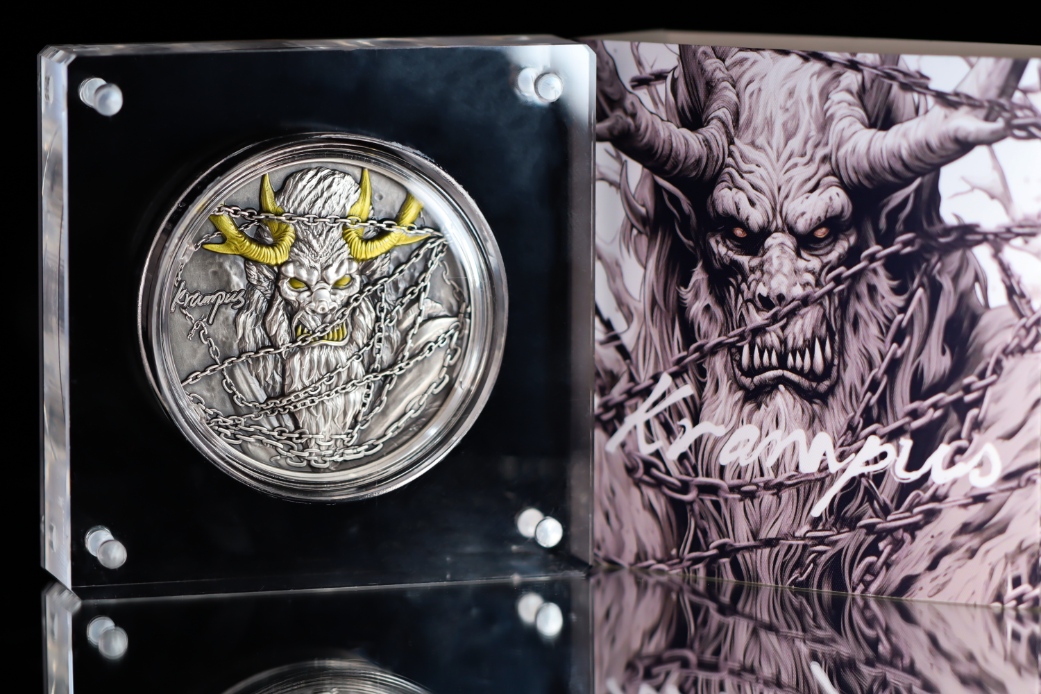 Gabon - Santa Claus & Krampus - 3 oz