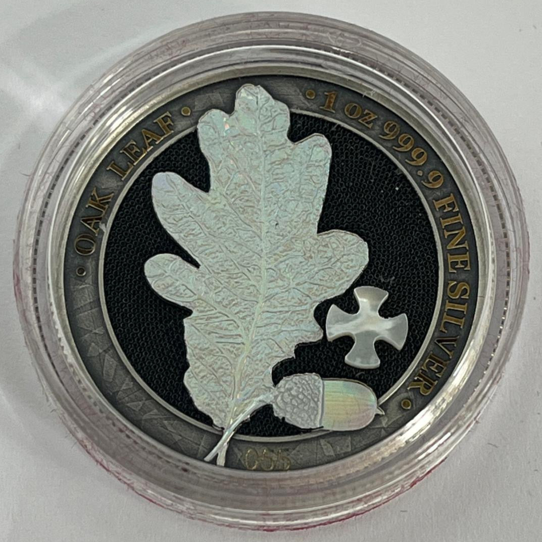 Oak Leaf Cross Mother of Pearl 1 oz
