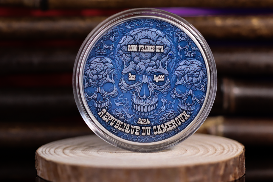 Cameroon - Zombified Samurai Glow in the Dark - 2 oz
