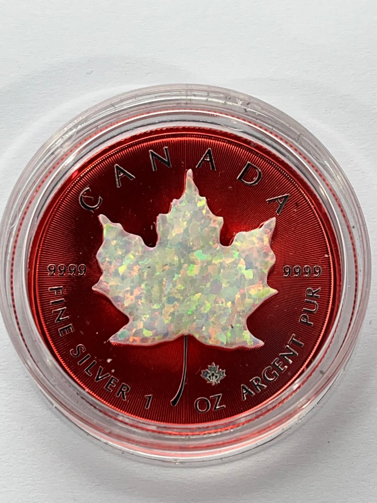 Red Opal Red background - 1 oz