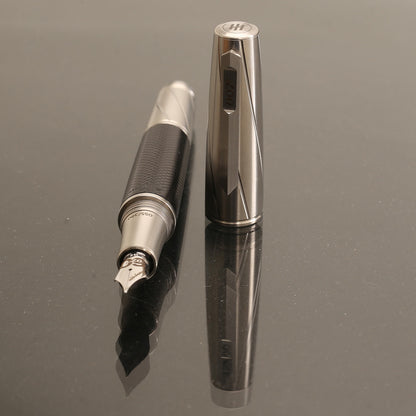 Montegrappa, "007 Spymaster Duo".