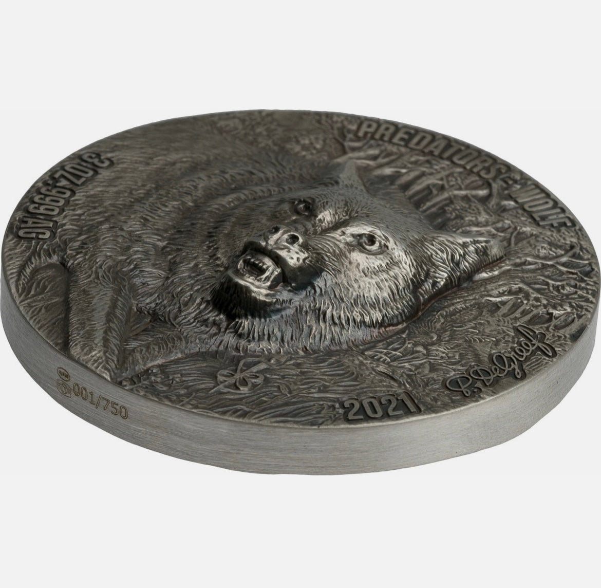 Predators - Wolf (High Relief) 3 oz