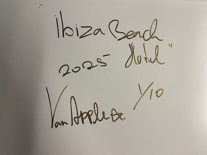 Ibiza Beach Hotel - Van Apple