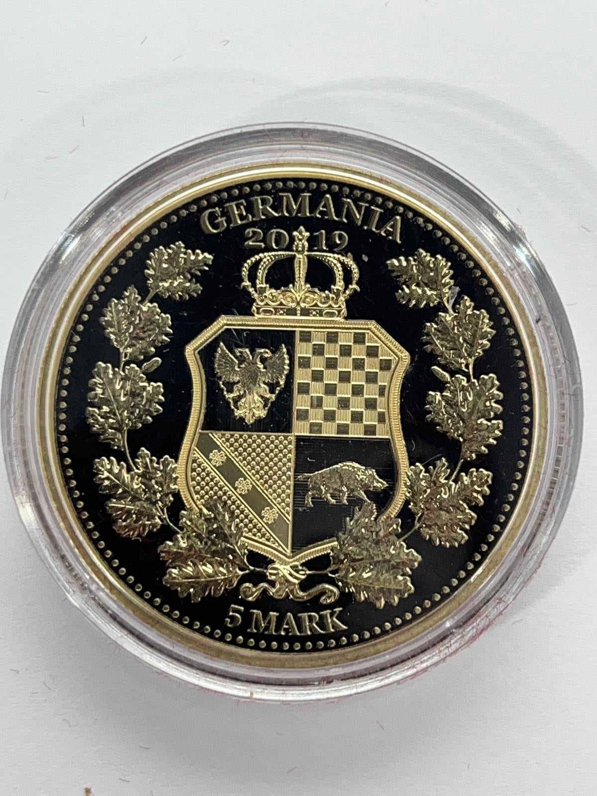 Allegories Gold & Black Varnish - 1 oz