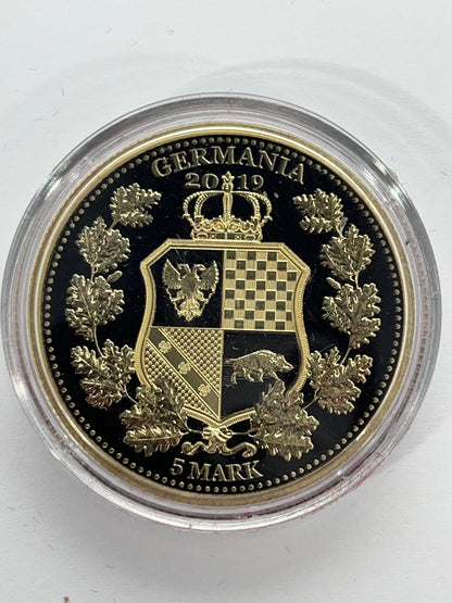Allegories Gold & Black Varnish - 1 oz