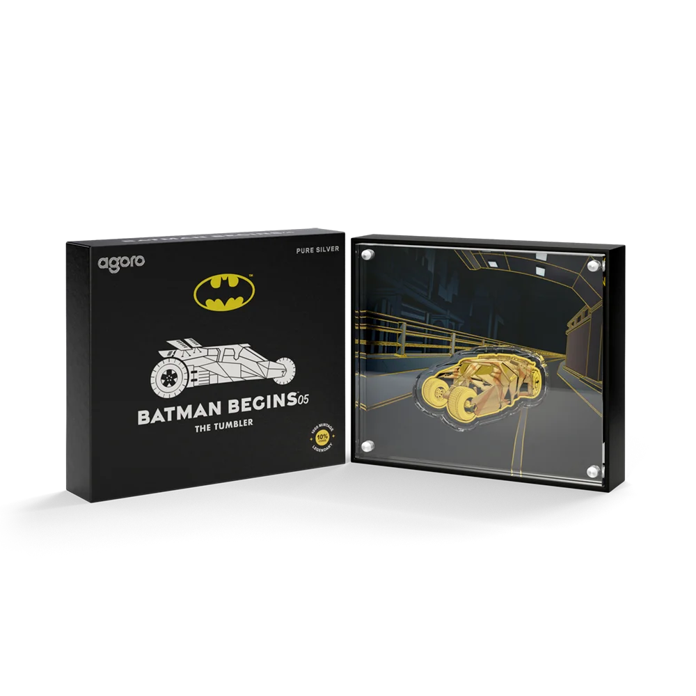 Niue - DC - Batman begins. The Tumbler With Chase