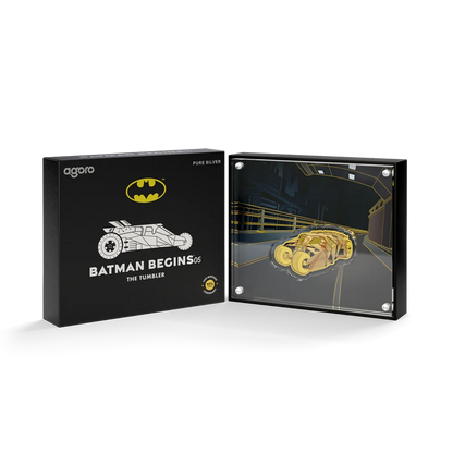 Niue - DC - Batman begins. The Tumbler With Chase